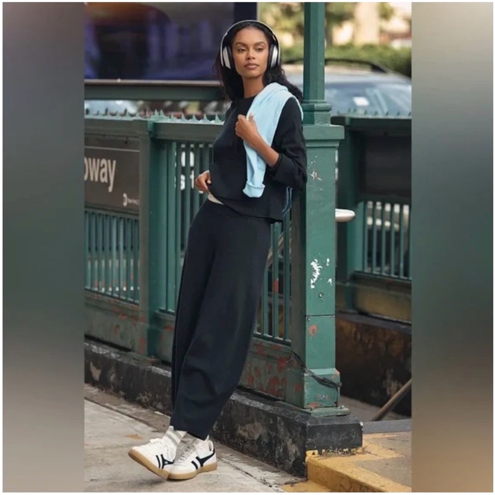 Wide Leg Women's Pants in Black - Comfortable Everyday Style